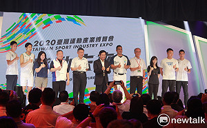 2飛官殉職》蔡英文改行程慰問家屬 未與柯文哲同台