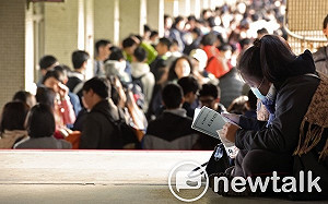 指考首日考自然 防疫措施有史以來最嚴格