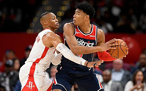 NBA/八村壘賽後受訪脫口罩 引來聯盟關切(影)
