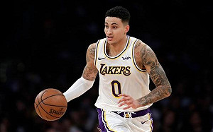 NBA／庫茲馬在奧蘭多園區過生日　辣模女友高空獻祝福(影)