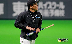 日職／火腿監督栗山再度怒罵清宮　「不出棒怎會有安打」