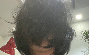 吳亦凡剪掉及肩長髮  新造型滿頭綠光  粉絲暴動：帥到腿軟！