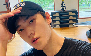 男神楊洋睽違5年回歸綜藝  濕身照曝光網暴動：口水灌爆泳池