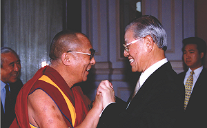 「記得他的勇氣」  達賴喇嘛推崇李登輝：對台灣民主貢獻非凡