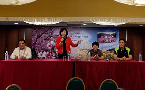 一個月內二度進山城引發臆測  何欣純：每年都上梨山探訪農友