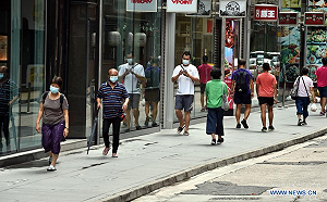 「港版方艙醫院」啟用病床還是不夠  香港200名確診患者家屬恐成未爆彈