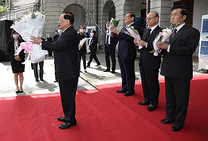 現身李登輝追思會 連戰：對台灣貢獻長存我們心頭 a