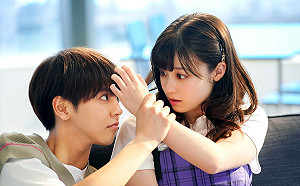 片寄涼太、橋本環奈假戲真做？ 「最萌身高差組合」攜手撒糖擦出愛的火花