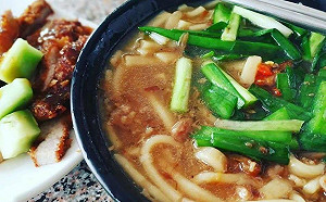 台中特有小吃「大麵羹」不用牽羹？這一味讓它久煮不爛