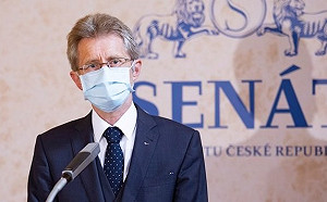 捷克參院議長大陣仗訪台 誓言防疫要做到超過100%