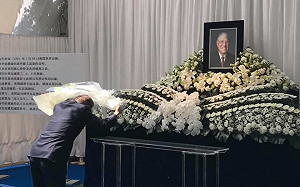 駐日處逾3000人悼念李登輝 安倍母親弔唁函致意