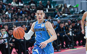 CBA／林書豪末節獨砍8分　周儀翔飆三分球助北京扳平戰局