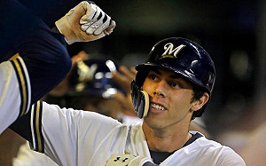 MLB／對手跌坐在觀眾席　葉立奇跑出「詭異」場內轟(影)