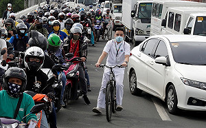 封城最嚴卻用中國製快篩!  菲武肺疫情全東南亞最糟