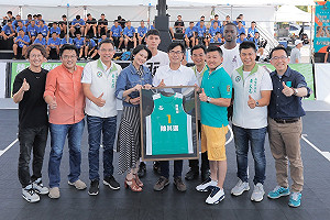 號召815學子返鄉投票 陳其邁：共同參與社會改革與整個城市進步