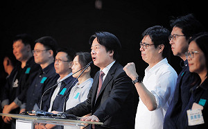 高雄選前黃金週日站台 賴清德誓言讓陳其邁突破93萬票