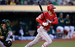 MLB／壞球也能敲長打！大谷翔平睽違12打席敲雙安(影)