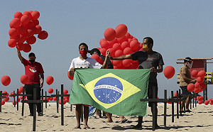 全球武肺確診破2千萬  網稱：才40天就增加千萬