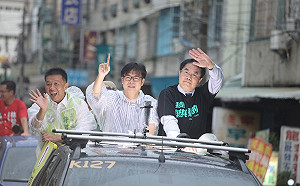 高鐵南下預售賣7成  陳其邁：希望年輕人或外漂高雄人踴躍投票