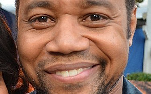 小古巴古丁涉伸鹹豬手 30名女性挺身指控