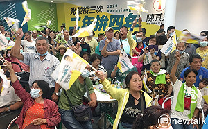 高雄市長補選》投票率粗估約4成5 陳其邁若破51.8萬票可望宣布當選