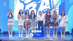 南韓疫後頒獎典禮首開放粉絲入場  梅花座位曝光網驚：還是好危險