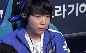 《星海爭霸II》高唱從軍樂！Dear宣布退役十月入伍