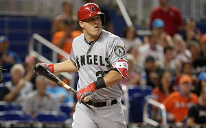 MLB／楚奧特險遭近身球爆頭　天使總教練暗酸巨人投手(影)