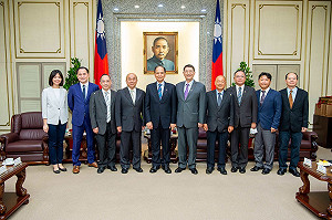 疫情衝擊機械產業   游錫堃:政府可研議比照半導體業扶植