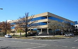 瞄準美國頂尖技術人才 中國在全球建600個「招募站」? 趙立堅駁斥