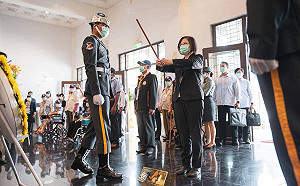 美軍來不來救？AIT處長首度出席823紀念活動