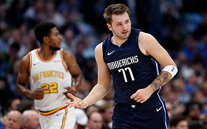 NBA／Doncic神奇三分球絕殺快艇　柯瑞讚嘆：這球太扯了(影)