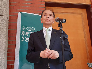 非邦交國赴國會演講第一人 游錫堃讚捷克議長不畏強權堅持自由民主