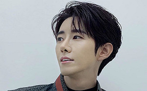 暖舉曝光！搭電梯發出超載聲 光熙「一句話」解圍網友超感動