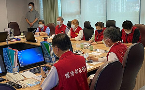 中南部明天降雨可能更劇！蘇揆視導經濟部應變小組指示全力協助