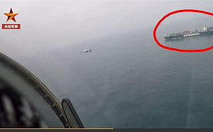 長榮貨船「亂入」央視軍演影片？解放軍機跨晝夜飛行訓練意外同框