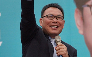 名嘴遭「居家隔離」 情緒性發文怒批陳時中