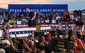 笑民主黨派出史上最差候選人  川普批:拜登是「低智商」