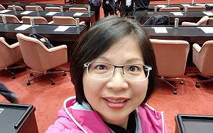 林淑芬反對美豬進口 翁達瑞揭：她犯了十大政治判斷錯誤