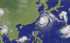 「梅莎｣持續增強！受颱風影響大雨轟炸北北基