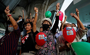 泰國三指學運遍地開花  群眾挑戰權威「三大訴求」帶你看