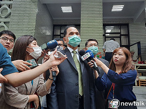 改版護照放大台灣 游錫堃：朝「正常國家」道路漸進