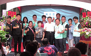 布局2022挖牆腳？柯文哲插旗花蓮