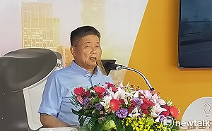 快充電動機車新車發表  標哥霸氣喊：太便宜！現場一人買一台