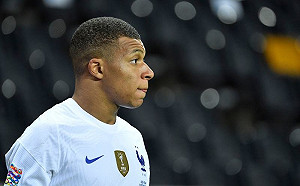 足球／法國新星姆巴佩驚傳確診　才剛對瑞典打進致勝球