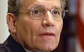 新書披露 川普承認淡化病毒危險以避免恐慌