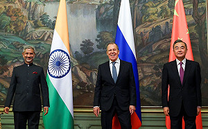 中印外長會面調解邊境衝突  達成五點共識