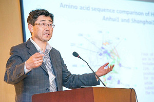 中國CDC主任自承混打第三劑疫苗 態度曖昧未談廠牌