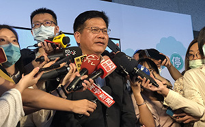 路口大執法每天取締7500件  林佳龍：讓路口安全成全民運動