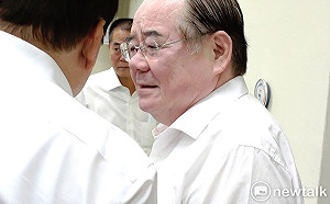 李紅「個人」堅持不道歉 李乾龍還原國台辦協助內幕